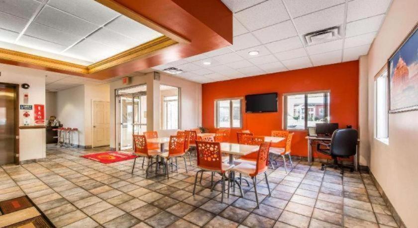 Red Roof Inn Johnstown Esterno foto